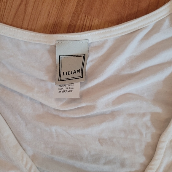 Asymmetrical faux wrap top - Picture 3 of 3